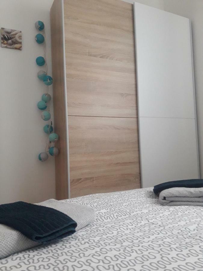 Mirjam Apartment Novi Vinodolski Bagian luar foto