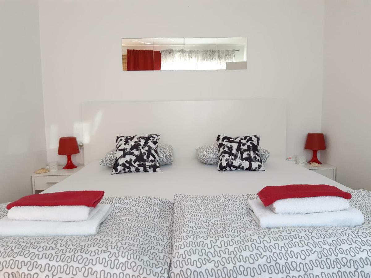 Mirjam Apartment Novi Vinodolski Bagian luar foto